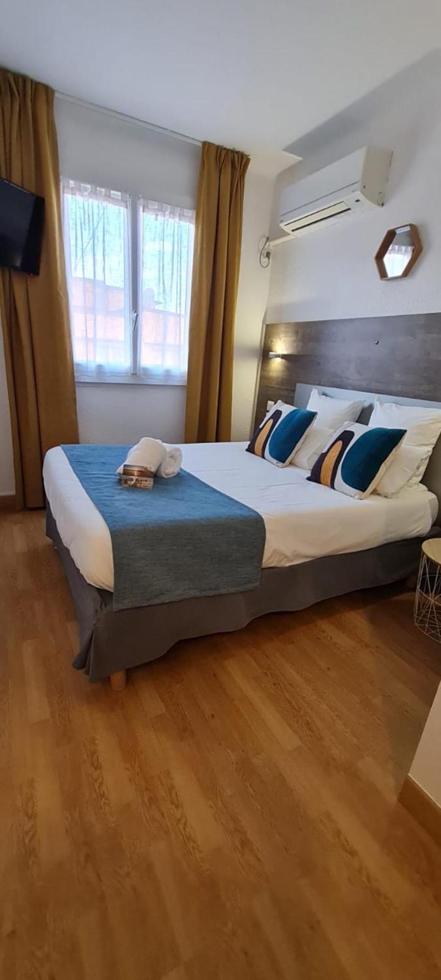 Hotel Saint Georges, Face A La Mer Canet-en-Roussillon Exterior foto